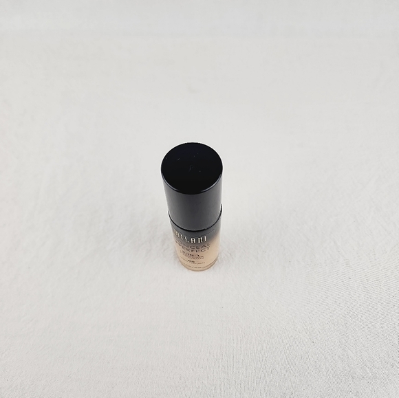 LAST ONE Milani Conceal +Perfect 2 in 1 foundation +concealer - Picture 7 of 8